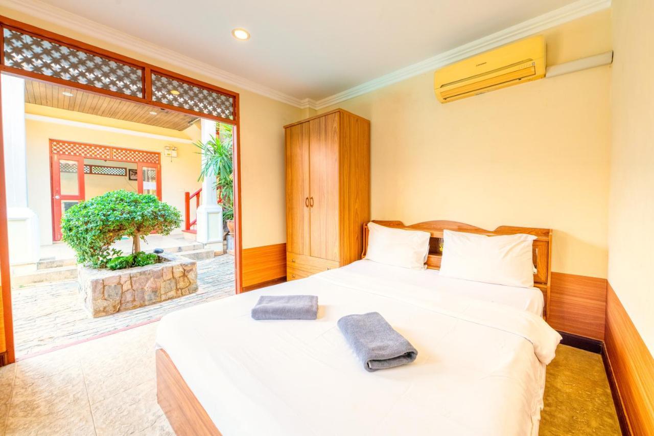 Bali Pool Villa, 5 Min To Walking Street & The Beaches Pattaya Bagian luar foto