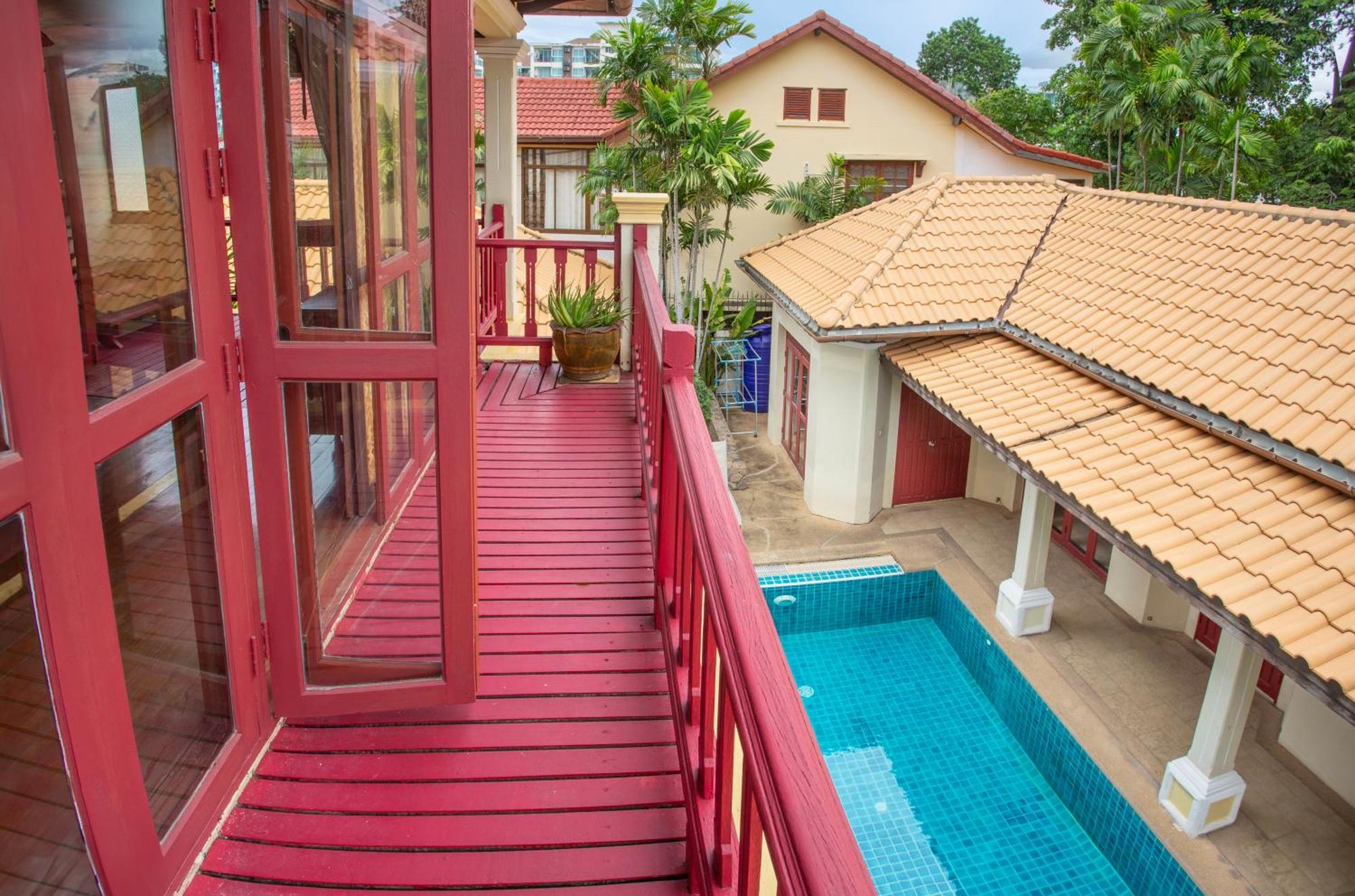 Bali Pool Villa, 5 Min To Walking Street & The Beaches Pattaya Bagian luar foto